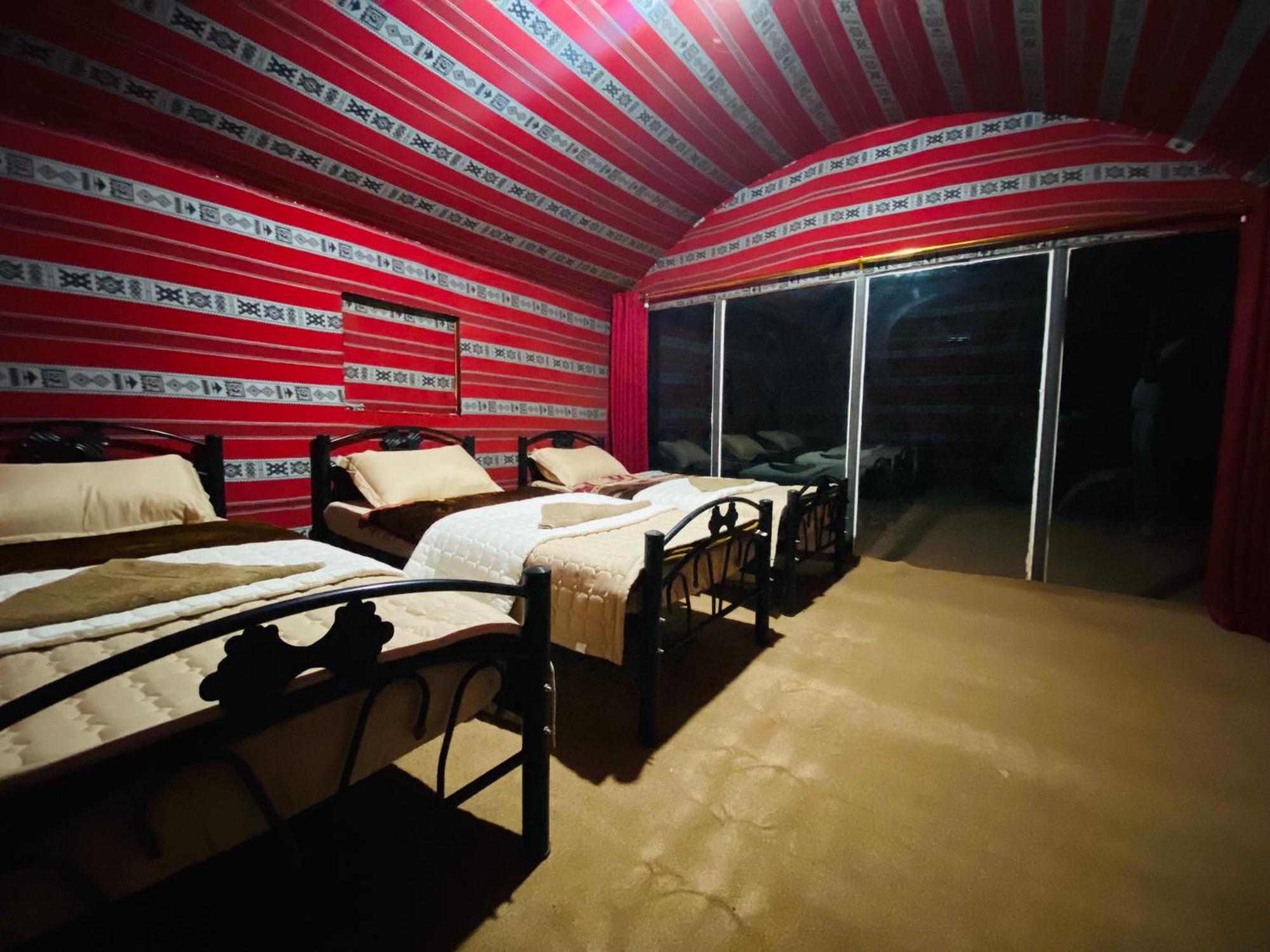 Desert Tree Camp&Tours Wadi Rum Eksteriør billede